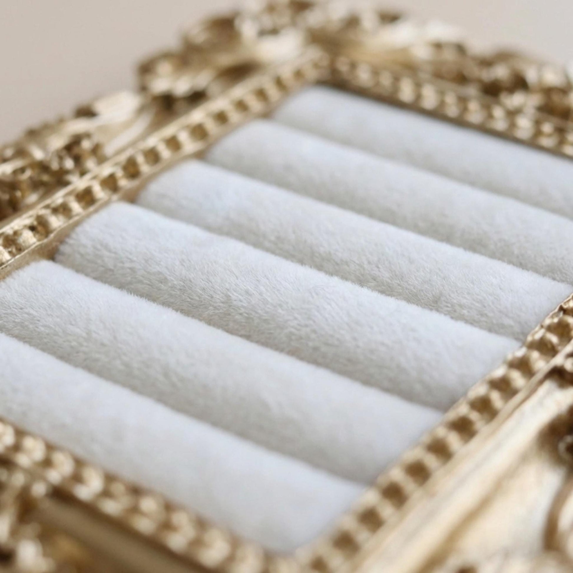 Vintage wedding ring holder, Wedding ring display frame, Flat lay ring holder frame,Elegant ring stand wedding,Wedding jewelry box organizer